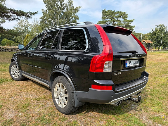 Volvo XC90 6 of 20