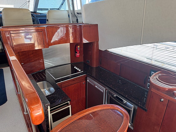 Velholdt eksemplar av den tidløse/populære modellen - Fairline Squadron 58. 7 of 30