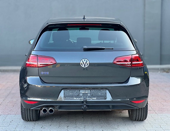 Volkswagen 8 of 30