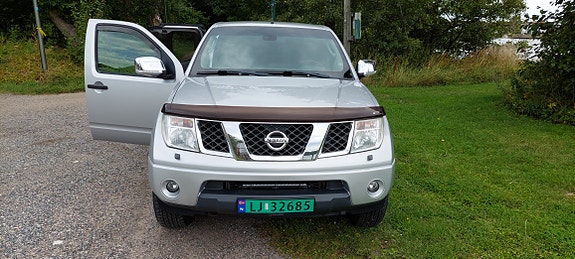 Nissan Navara 9 of 21