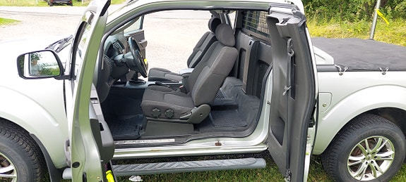 Nissan Navara 3 of 21