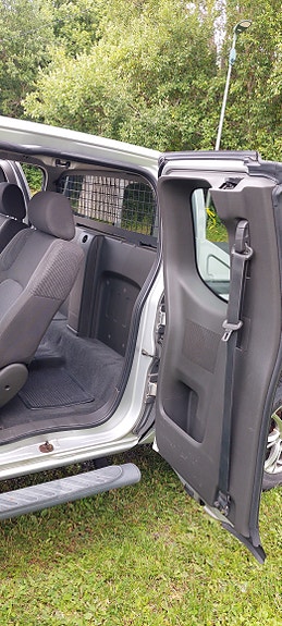 Nissan Navara 6 of 21