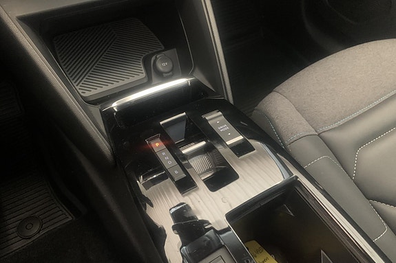 Citroen E-C4 14 of 24