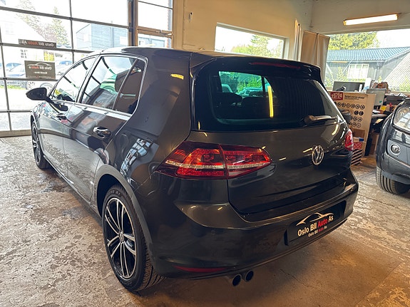 Volkswagen Golf VII 6 of 19