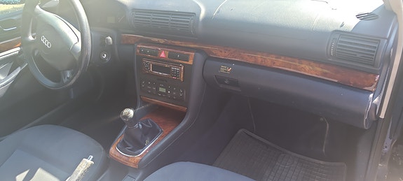 Audi A4 6 of 10