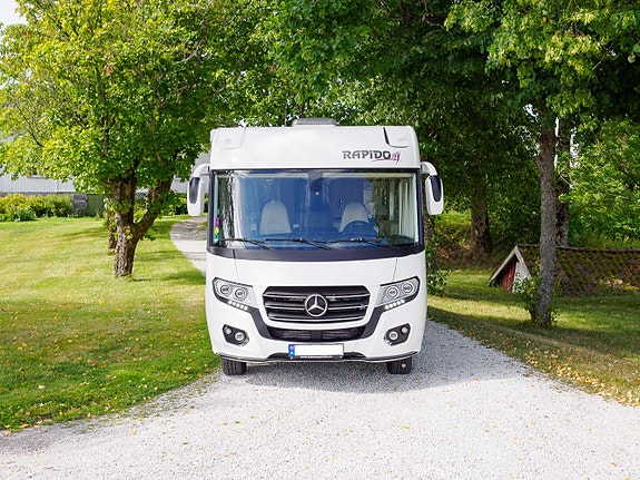 Rapido M 96 | Mercedes, Automat, Hydrauliske støttebein 3 of 30