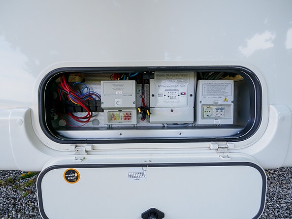 Rapido M 96 | Mercedes, Automat, Hydrauliske støttebein 20 of 30