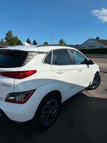 Hyundai Kona 4 of 14
