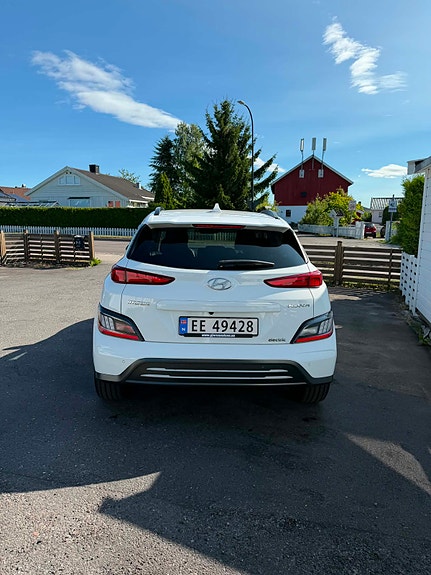 Hyundai Kona 6 of 14