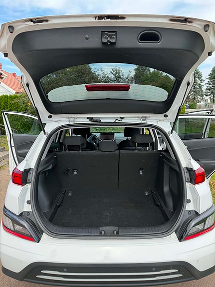 Hyundai Kona 13 of 14
