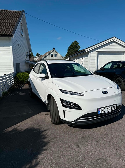 Hyundai Kona 3 of 14