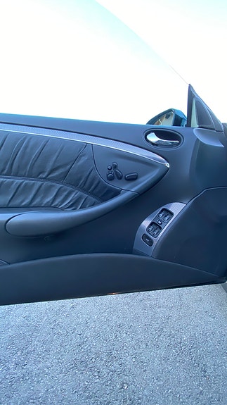 Mercedes-Benz CLK270 21 of 22