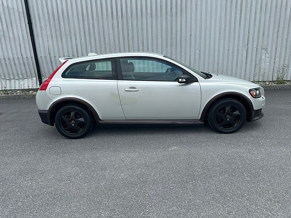 Volvo C30 7 of 20