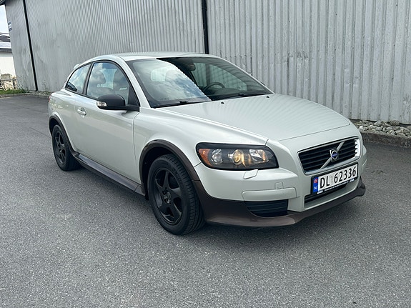 Volvo C30 2 of 20