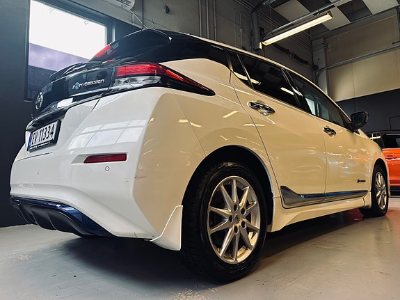 Nissan Leaf 12 of 30