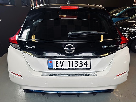 Nissan Leaf 9 of 30