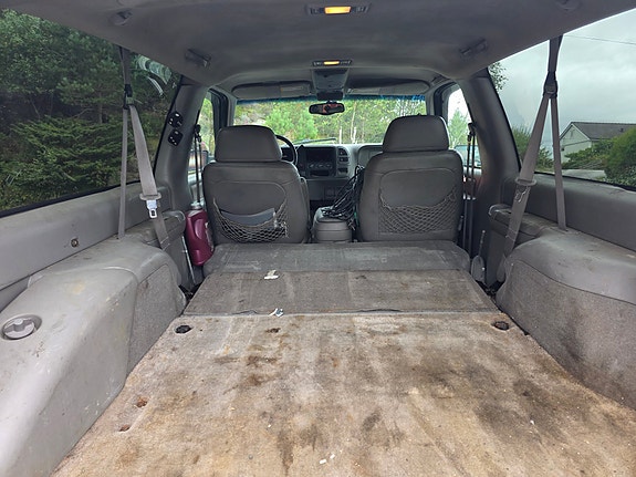 Chevrolet Tahoe 10 of 30