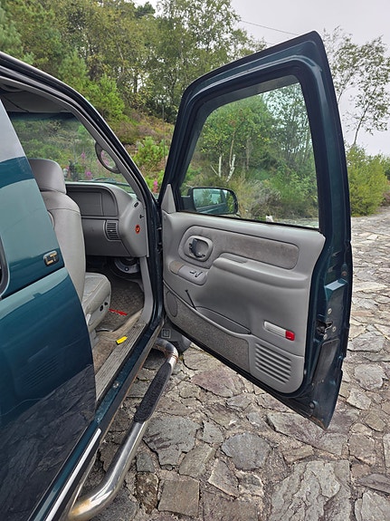 Chevrolet Tahoe 7 of 30