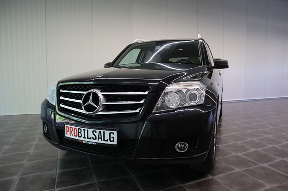 Mercedes-Benz GLK220 8 of 30