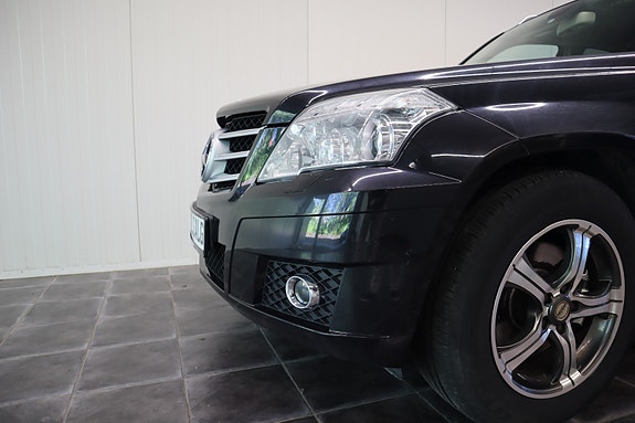 Mercedes-Benz GLK220 17 of 30