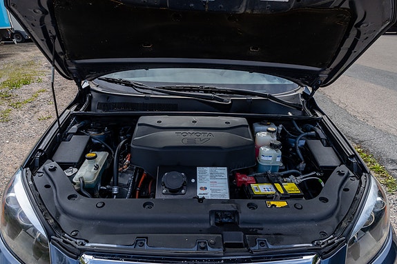 Toyota RAV4 14 of 20