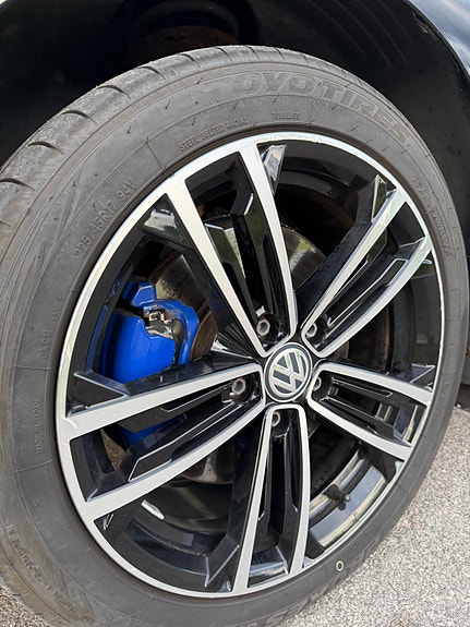 Volkswagen Golf VII 17 of 30