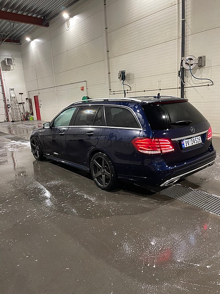 Mercedes-Benz E220 d 6 of 18
