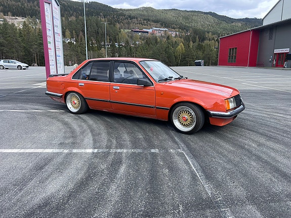 Opel Rekord 2 of 15