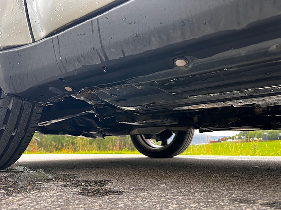 Subaru Legacy 14 of 18