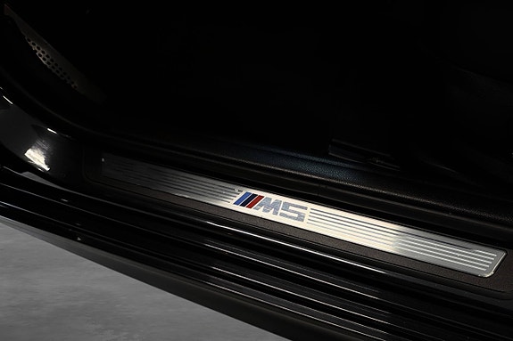 BMW M5 13 of 30