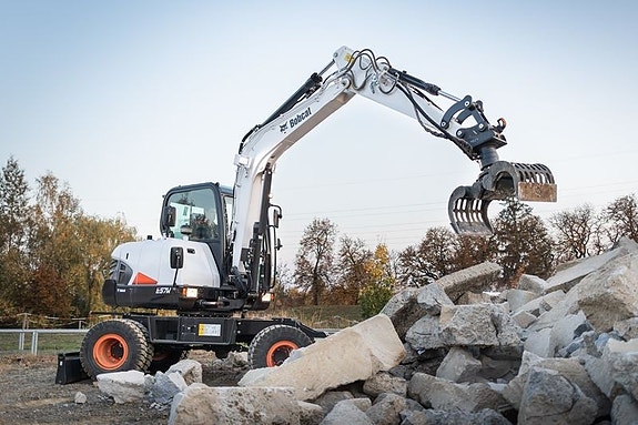 Bobcat E57W 3 of 6