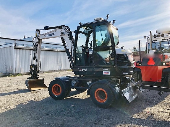 Bobcat E57W 5 of 6