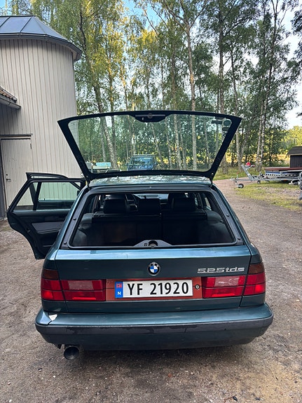 BMW 525tds 14 of 30