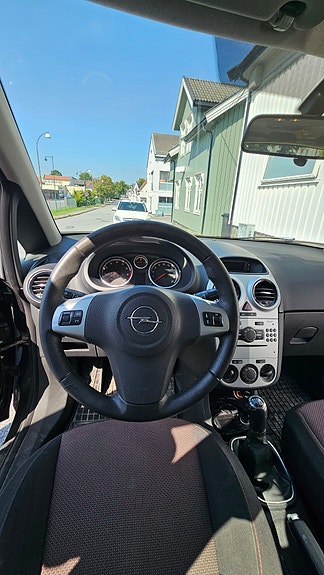 Opel Corsa 10 of 18