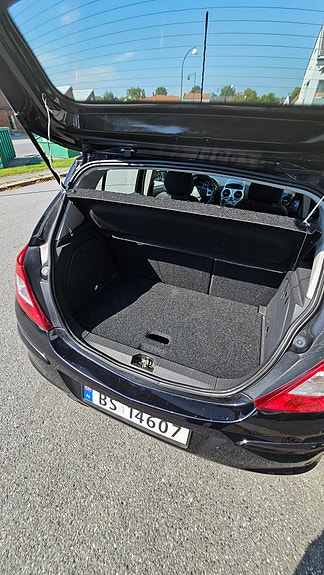 Opel Corsa 17 of 18