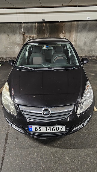 Opel Corsa 2 of 18