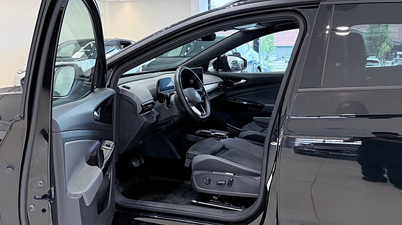 Volkswagen ID.4 11 of 30
