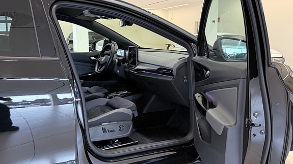 Volkswagen ID.4 18 of 30