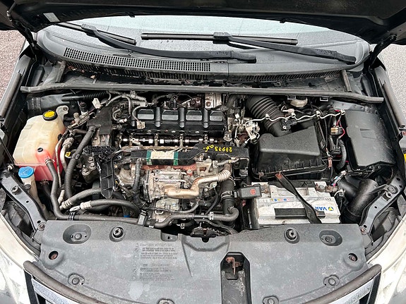 Toyota Avensis 4 of 23