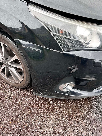 Toyota Avensis 10 of 23