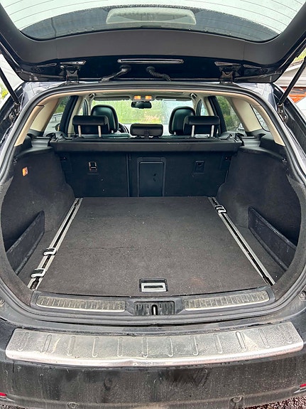 Toyota Avensis 8 of 23