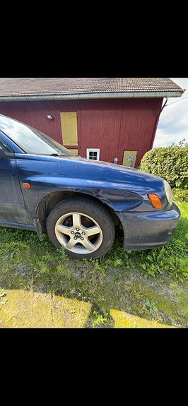 Subaru Impreza 6 of 7