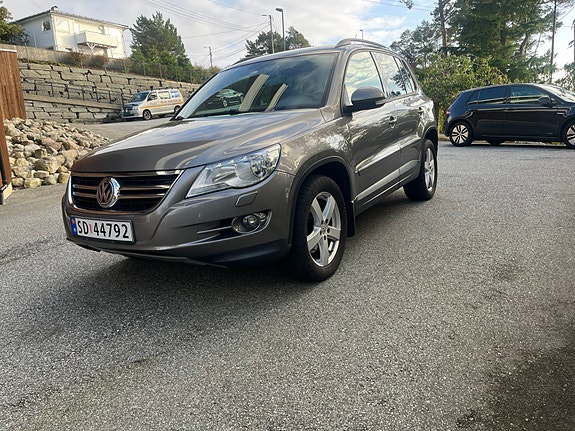 Volkswagen Tiguan 7 of 22