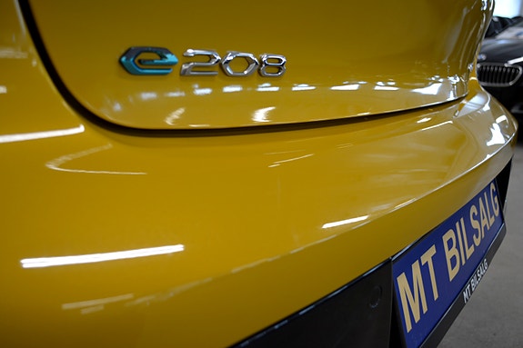 Peugeot 208 10 of 30