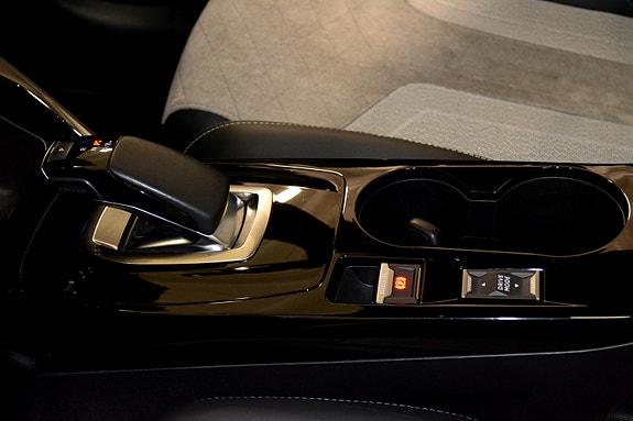 Peugeot 208 27 of 30