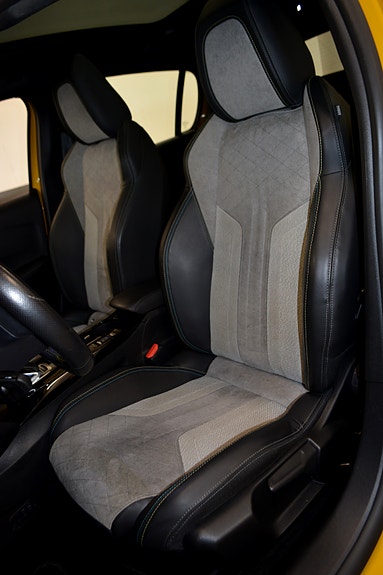 Peugeot 208 11 of 30