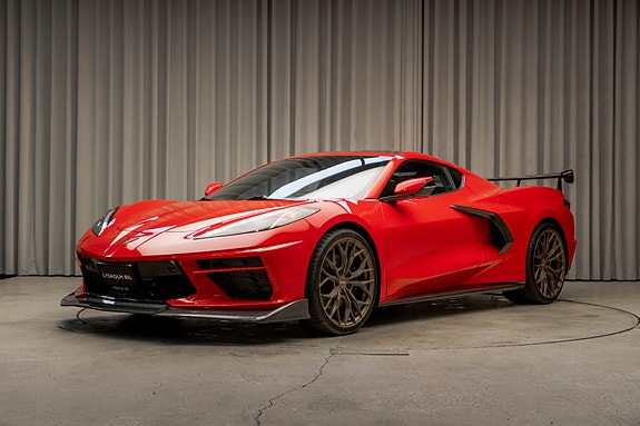 Chevrolet Corvette 12 of 30