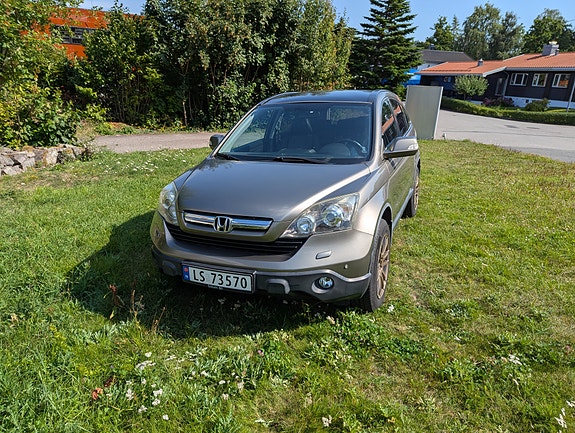 Honda CR-V 2 of 30