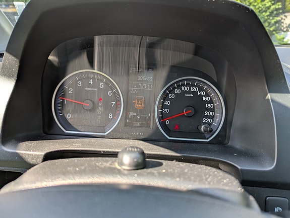 Honda CR-V 11 of 30