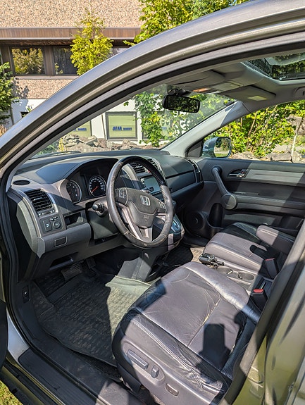 Honda CR-V 10 of 30